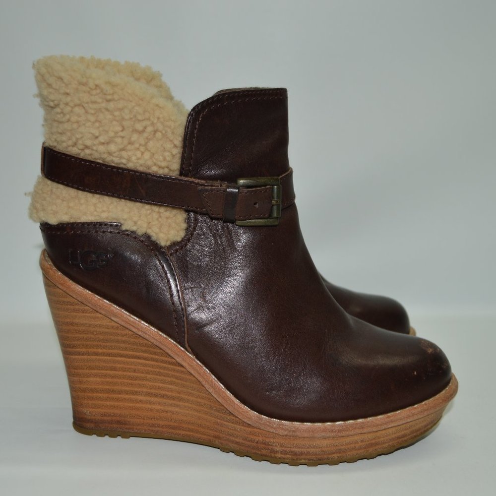 UGG Women’s 6.5 ANAIS MAHOGANY Leather Wedge Boots